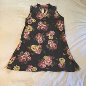Vision roses dress